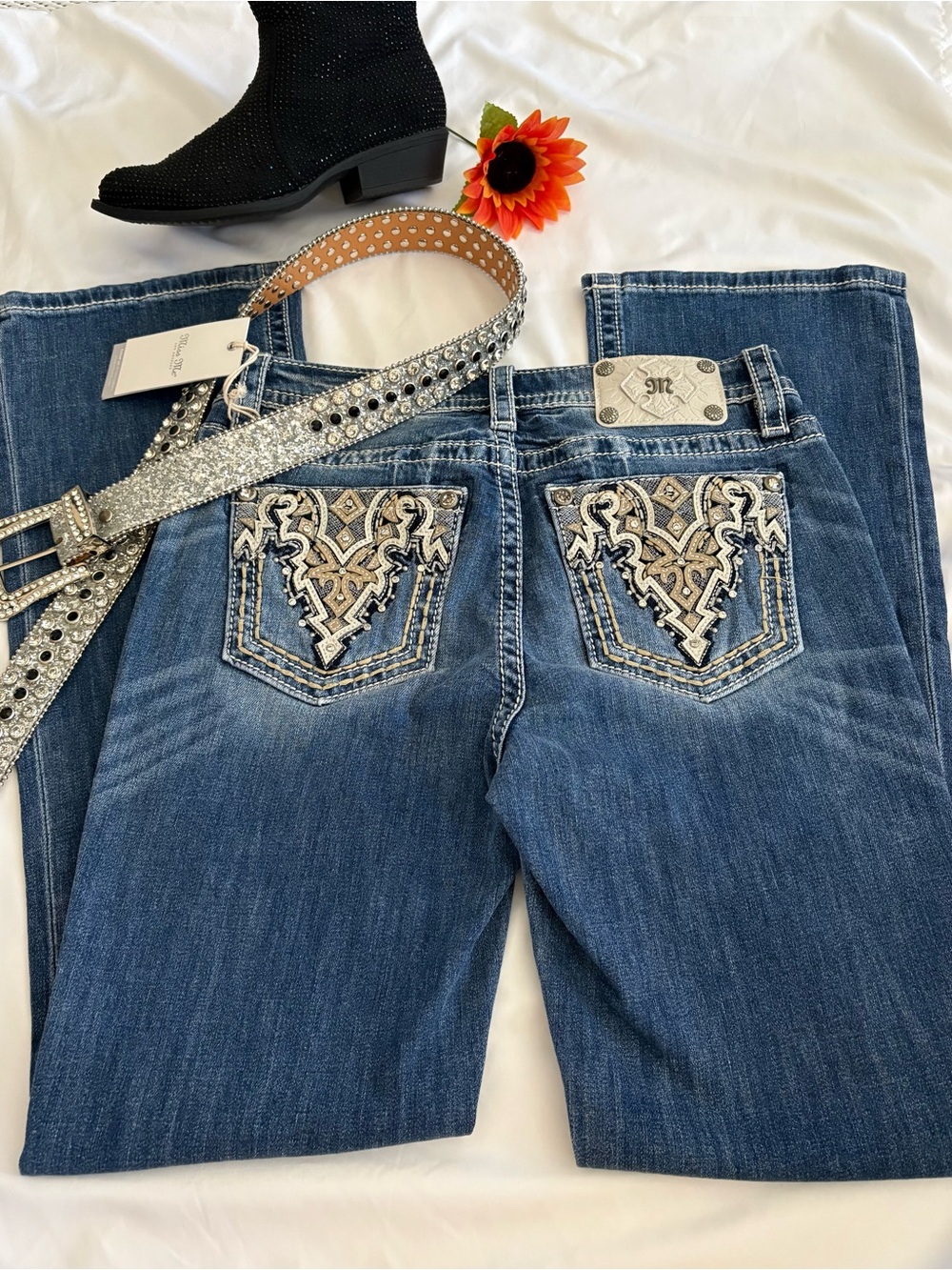 Miss Me LA NWT Mid Rise Bootcut Jeans 28x32 Rhinestone Embellished Western $134